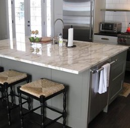 White Marble Countertop in Modern Kitchen